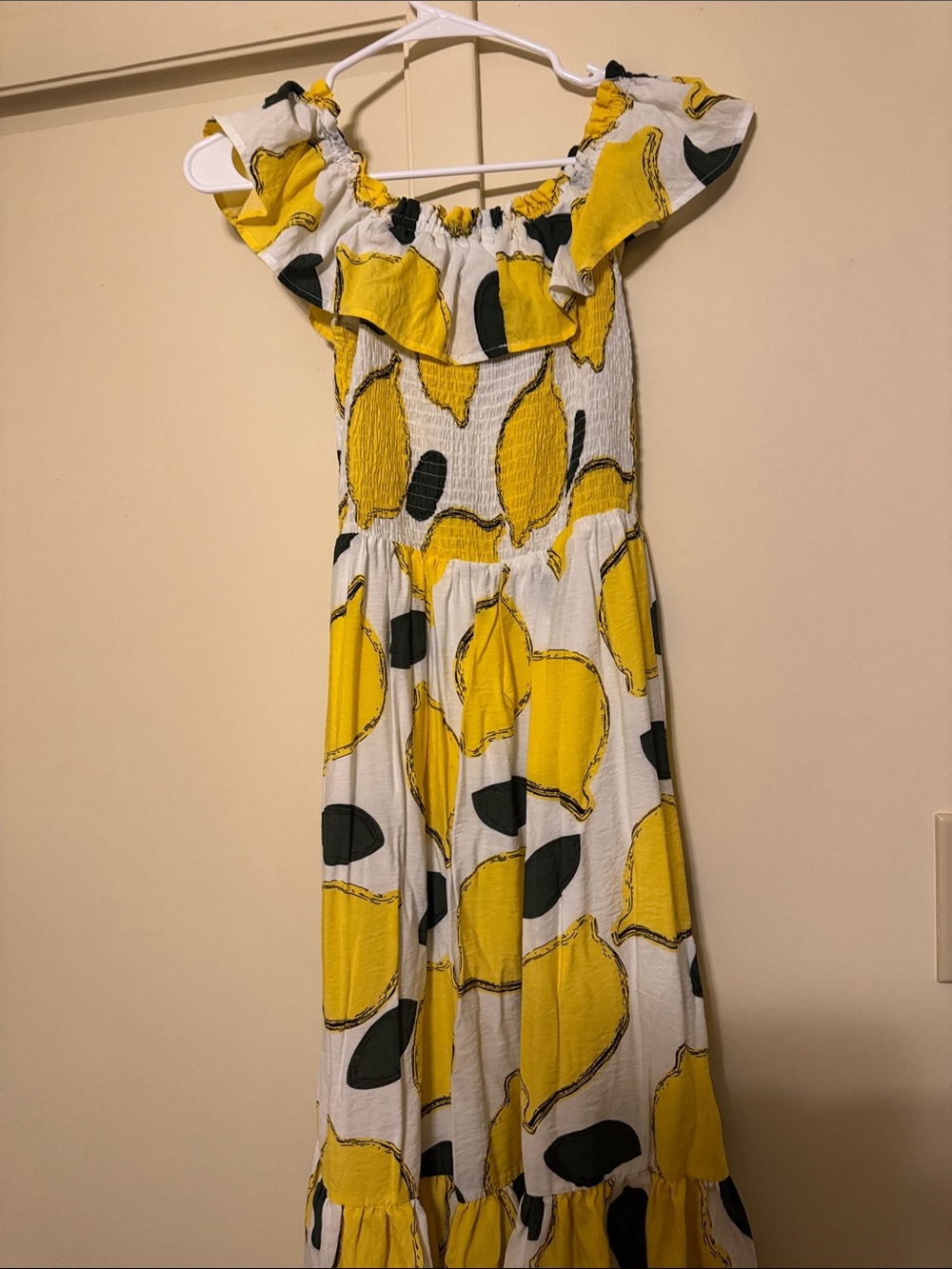 Yellow Lemon-Print Off-Shoulder Maxi Dress - Picture 5 of 6